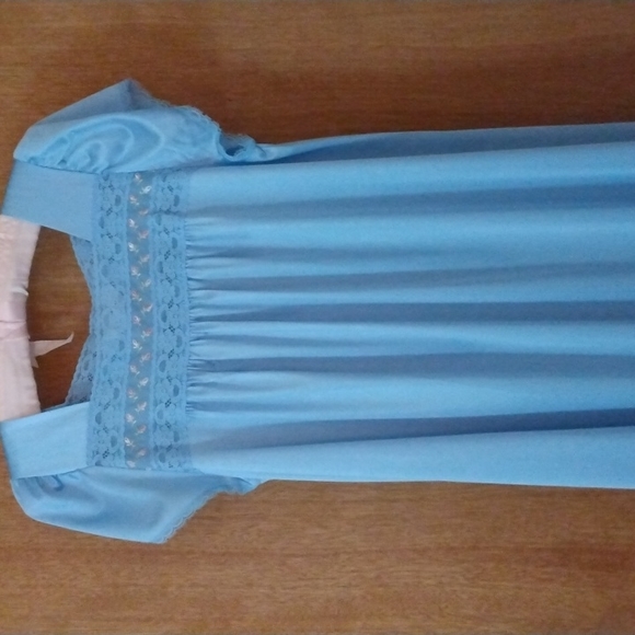 Vintage VANITY FAIR Nightgown, Gorgeous Blue with Embroidery - Picture 1 of 7